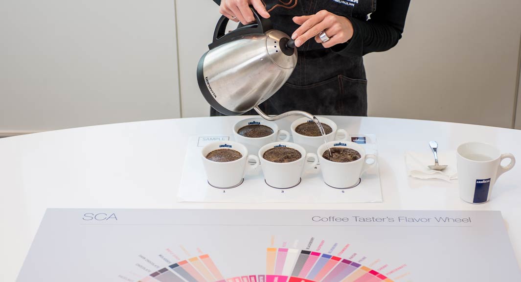 コーヒーテイスティング体験